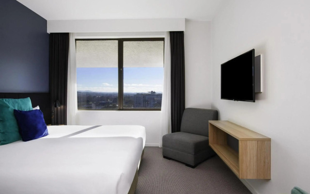 Mantra MacArthur Canberra