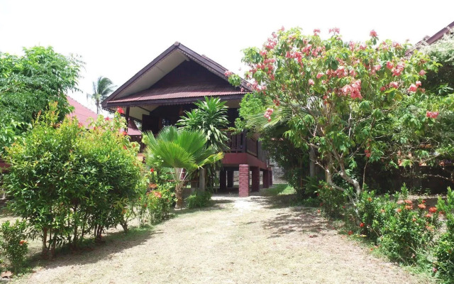 Aliyah Garden House