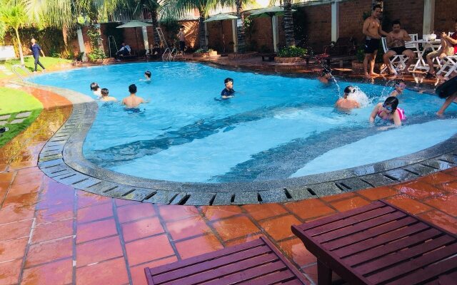 Volga Apartment Hotel