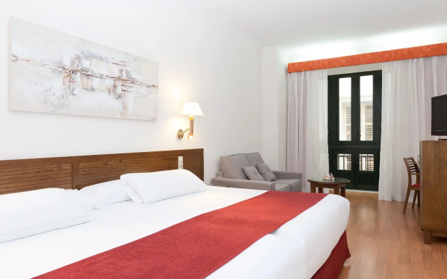Senator Cádiz Spa Hotel