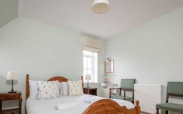 The Stables Loft, Close to Elie Beach
