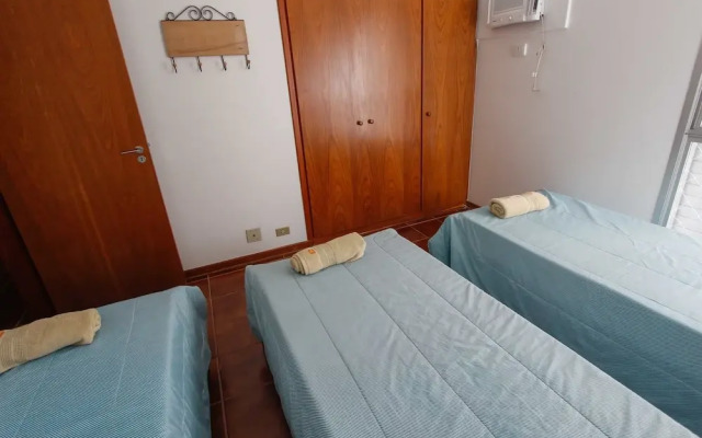 150m da praia com piscina aquecida e sauna