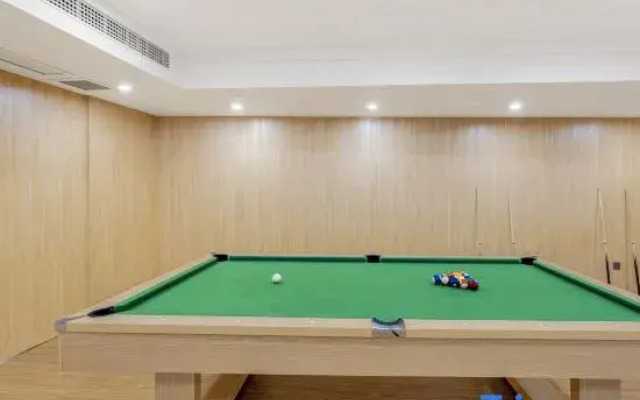 Vienna International Hotel (Chongqing Pengshui  Liangjiang Plaza)