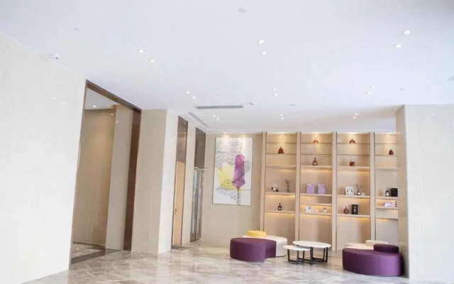 Lavande Hotel (Shenzhen North Railway Station, Gangtou Metro Station)