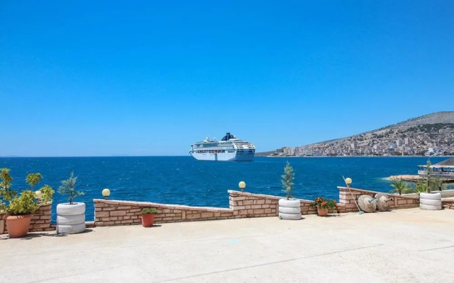 Blue Bay Hotel