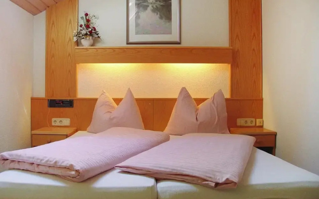 Chalet in Dienten With Ski-in Access & Pool