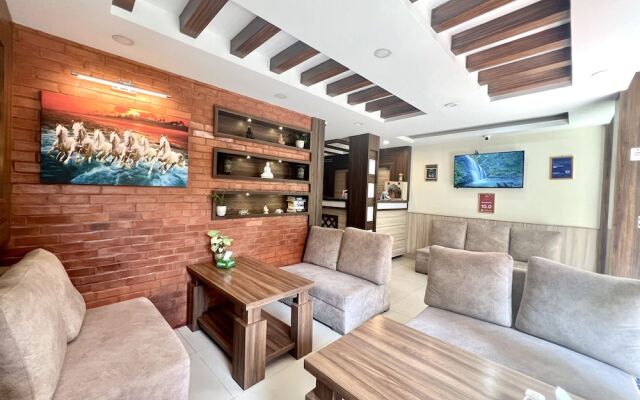 Satkar Boutique Home