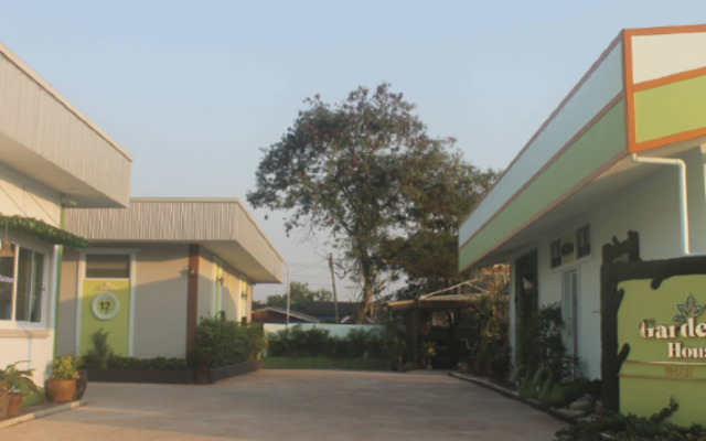 Garden House Resort