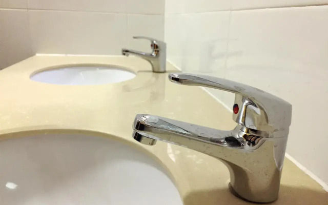 No. 6 Cuobian Hostel