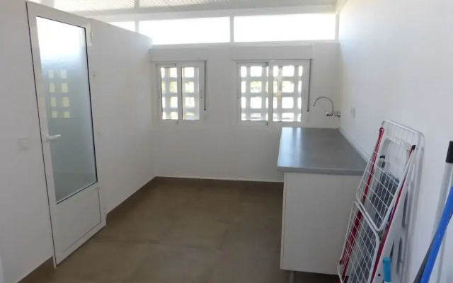Beautiful 2 Bedroom, 2 Bathroom Apartment