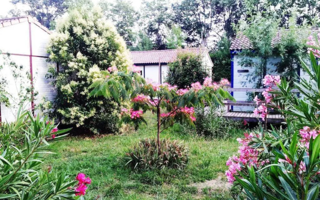 Bungalows & Rooms - Gît'Ôstal