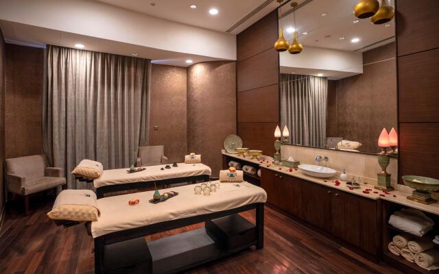 Best Plaza Hotel West Bay