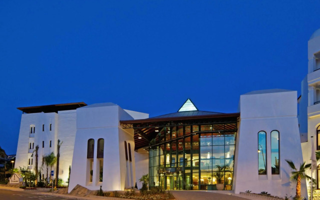 SH Villa Gadea Hotel