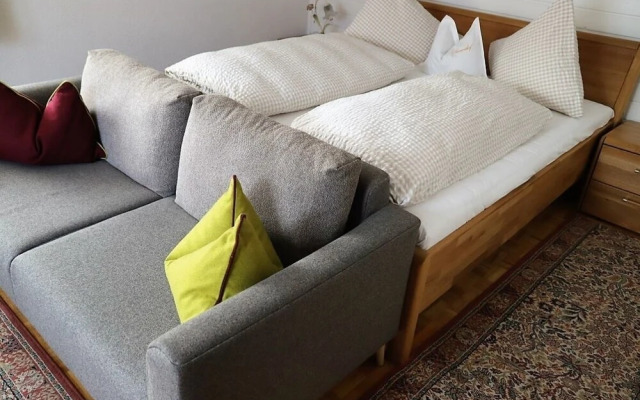 Sonnenhof Mieming Apartments & Zimmer