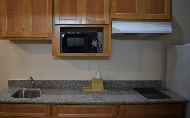 Texas Bungalows Hotel and Suites Austin