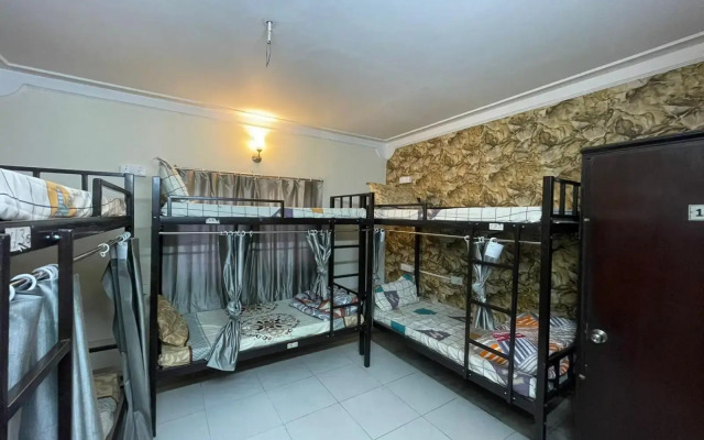 Cozy Shelter By Saira