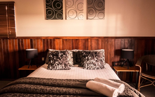 Nannup Hideaway – Guest Rooms – Cundinup