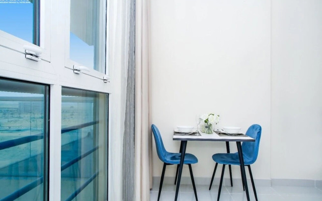 In Proximity to Dubai South Bnbmehomes