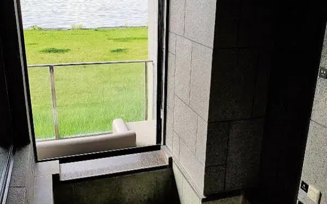 The Lake Suite Ko No Sumika
