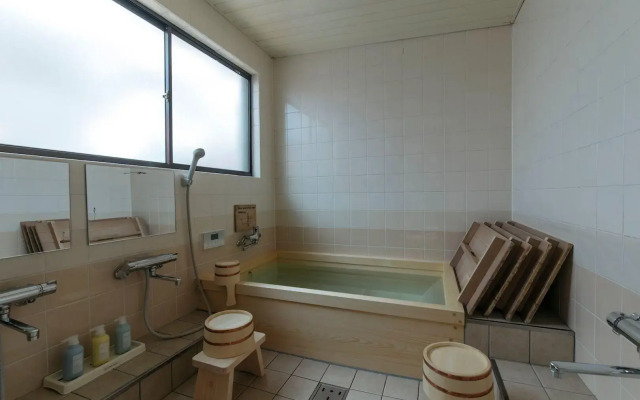 Toshiharu Ryokan