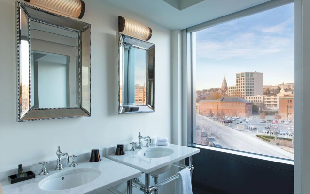 Aloft Providence Downtown