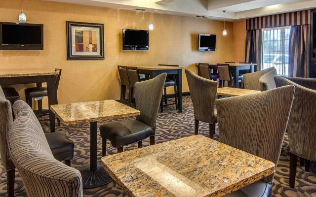 Comfort Inn & Suites Paris