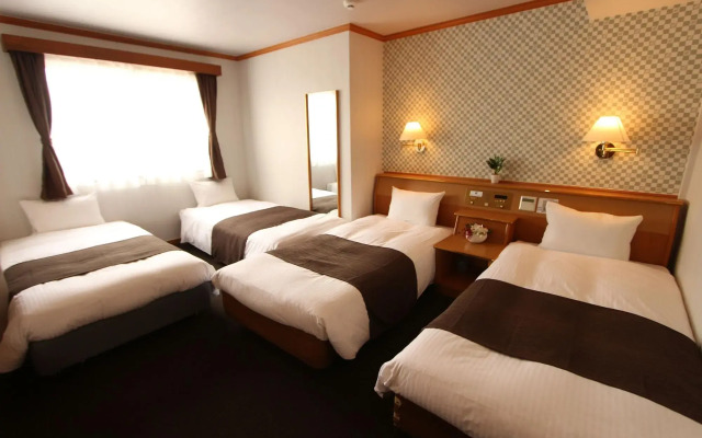 Hotel Livemax Naha Tomariko