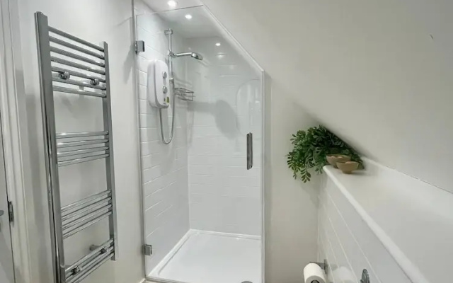 Charming 2B Georgian Flat In Historic Tring