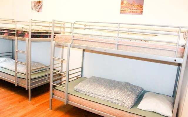 Auberge L'Apéro - Hostel