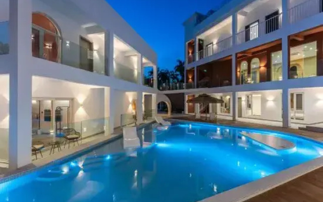 Yi Sela Homestay (Sanya Yalong Bay Branch)