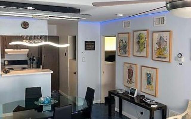 Modern Beach 106bh Condo