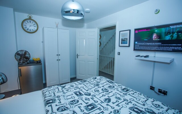 Phamphy Luxury Home