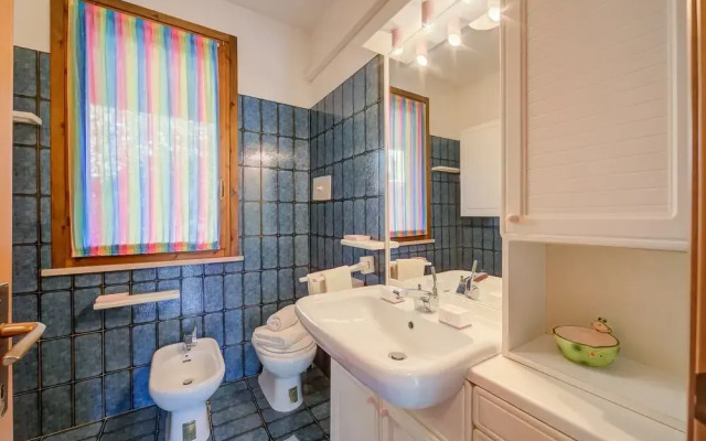 Lella Apartment Front Beach Garda Lake