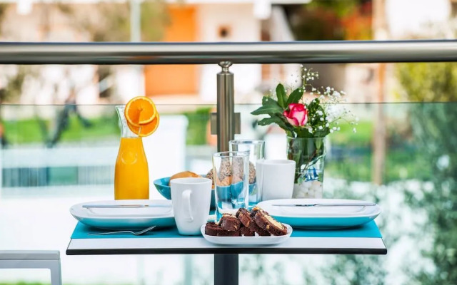 Asterias Premium Holiday Apartments