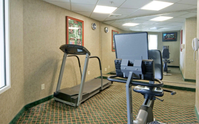 Comfort Inn & Suites University