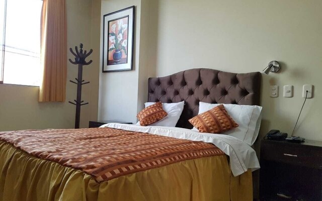 Suites Hotel José Félix