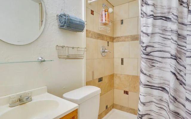 Budget-friendly Tucson Studio: 2 Mi to University!