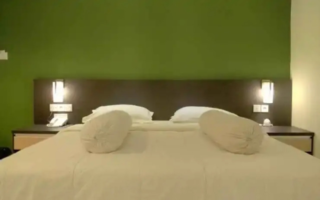 Hotel Gembira bontang