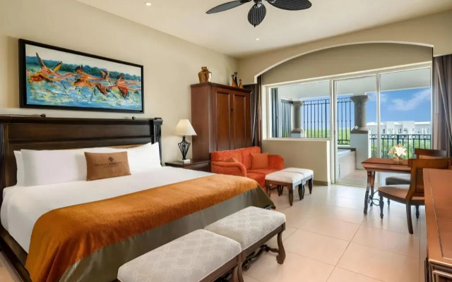 Grand Residences Riviera Cancún All Inclusive