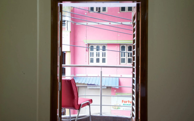 Treebo Champion Comfort