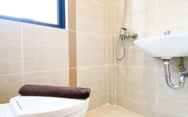 Homey And Simply Look Studio Meikarta Apartment