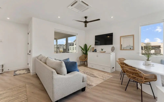 Sunstone 6 Bedroom Home