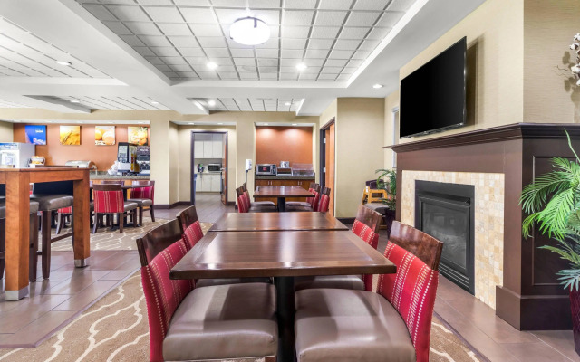 Comfort Suites Mount Vernon