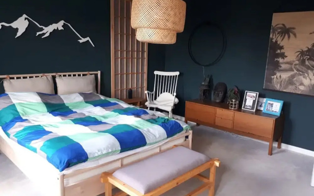 Spacious Holiday Home in Alkmaar With Garden