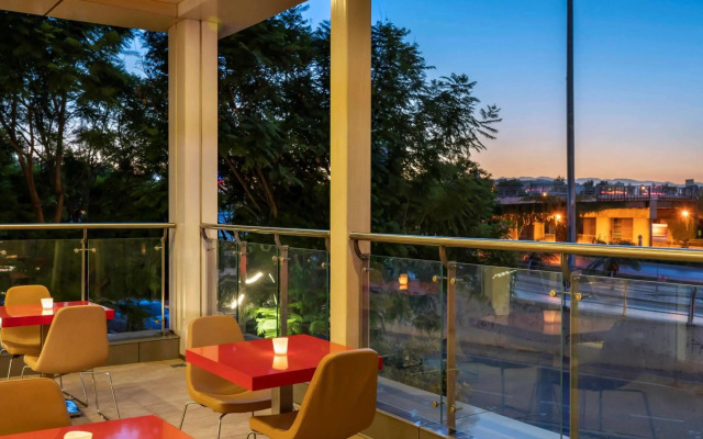 ibis Adana