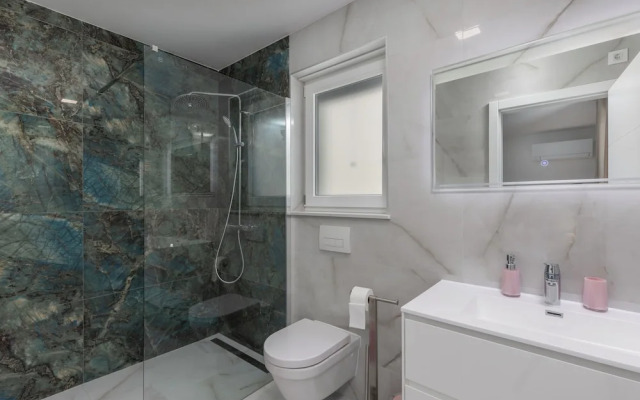 Pool Apartment Sunset With Sea View