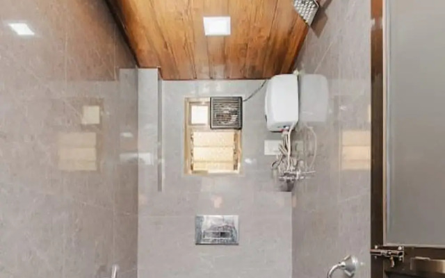 Golden Sands Dormitory & Single AC Rooms