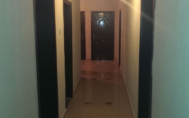 Dcove Hotel & Suites