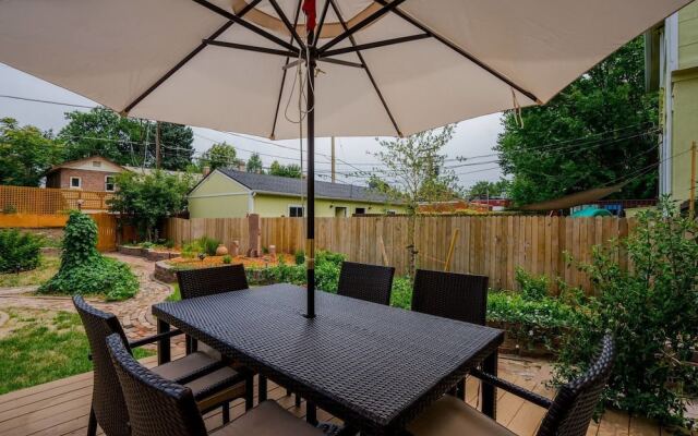 The Traveler's Nook Walk to City Park