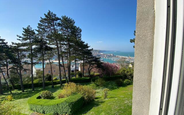 Flat Fecamp With View on the Port